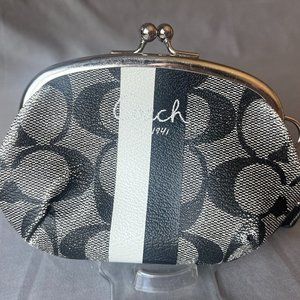Coach Kiss Lock Coin Purse